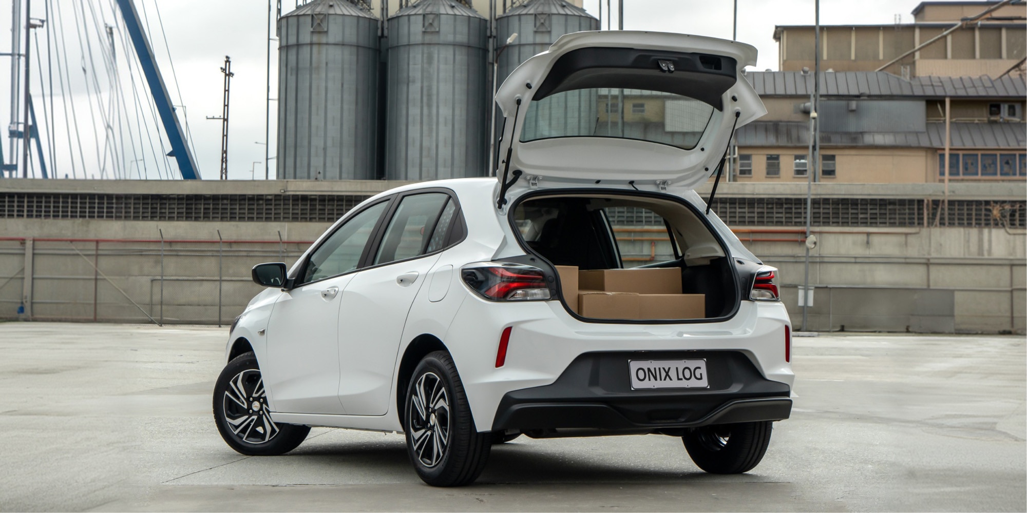 Chevrolet Onix Log 2027 para profissionais com CNPJ ou MEI